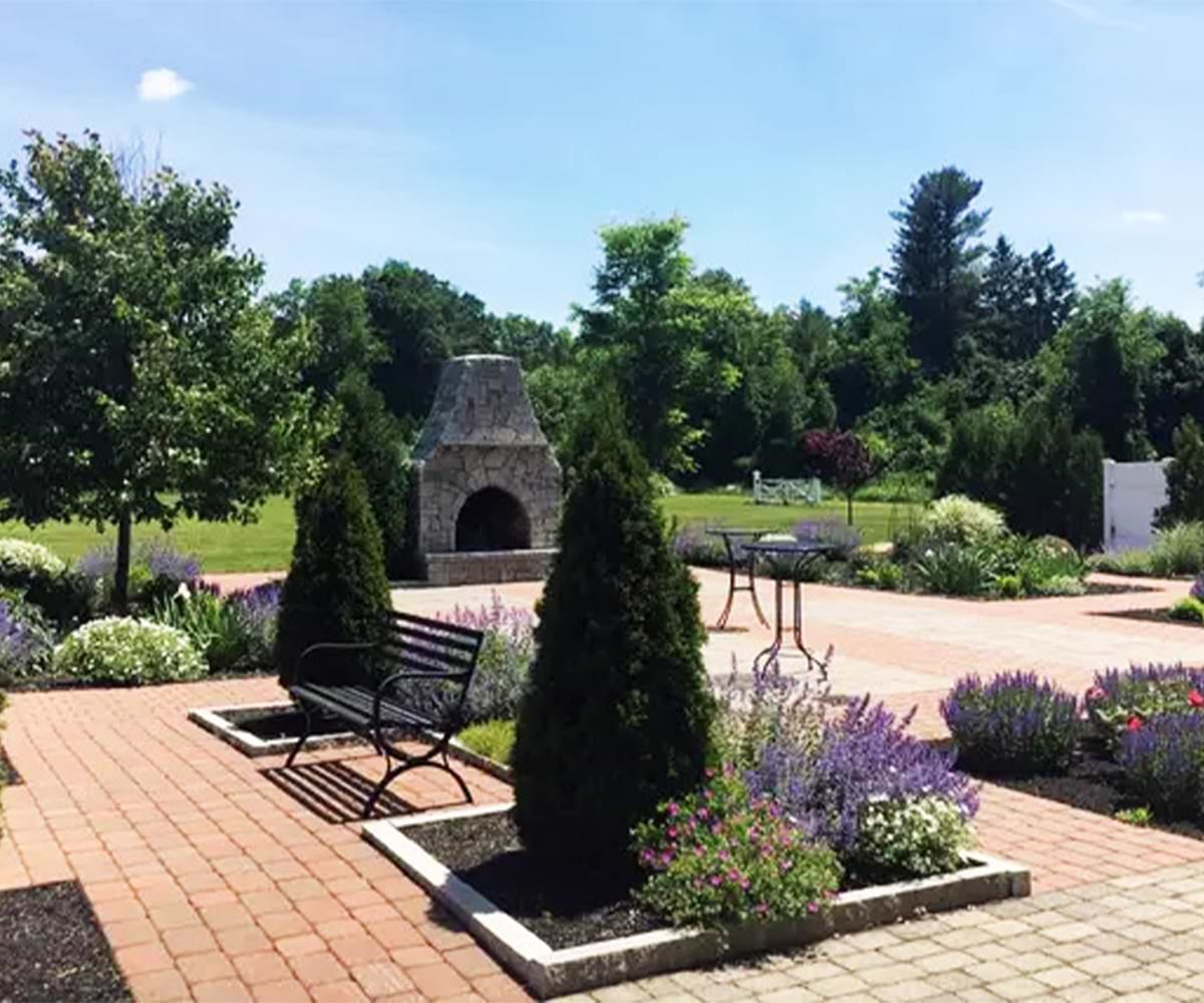 Outdoor Courtyard at Groveland Fairways by Wedgewood Weddings