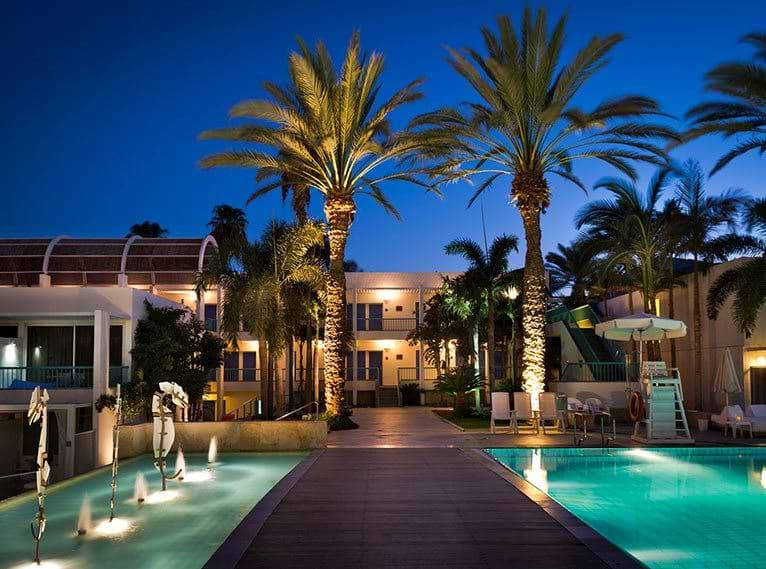 Stay Longer Third Night 30% Off Yam Suf valid: 6-30/8/26