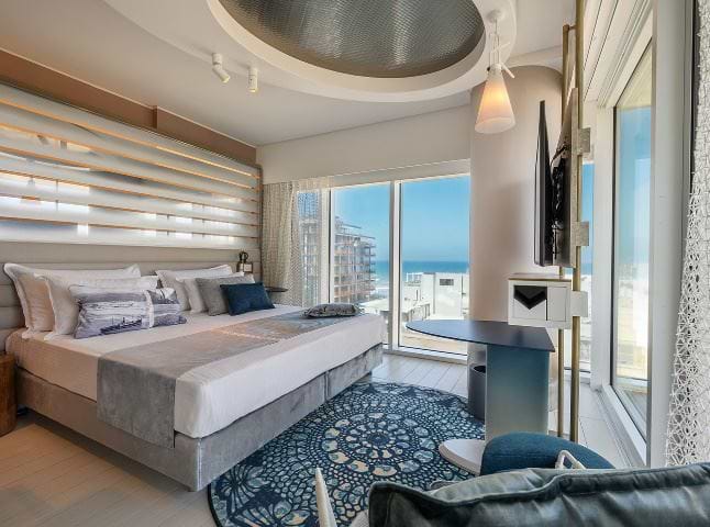 1200 ש”ח הנחה טטס<br>בפורט טאואר