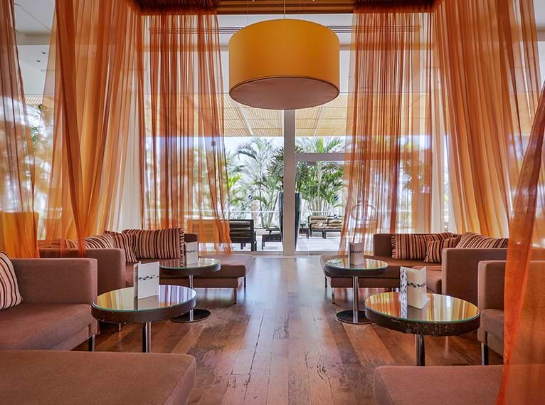 Isrotel Dead Sea Sitting Area