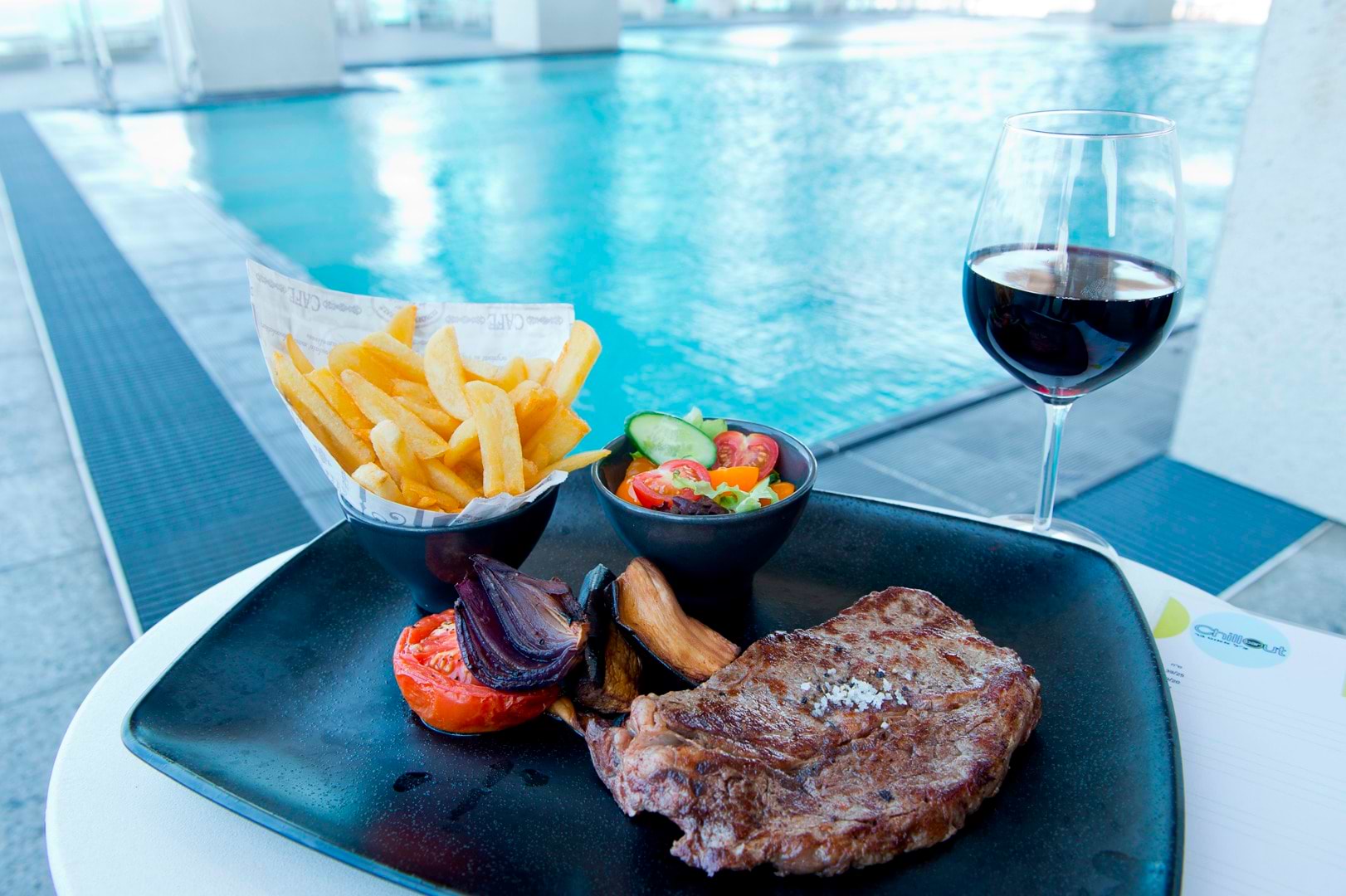 Chill Out Bar - Royal Beach Tel Aviv