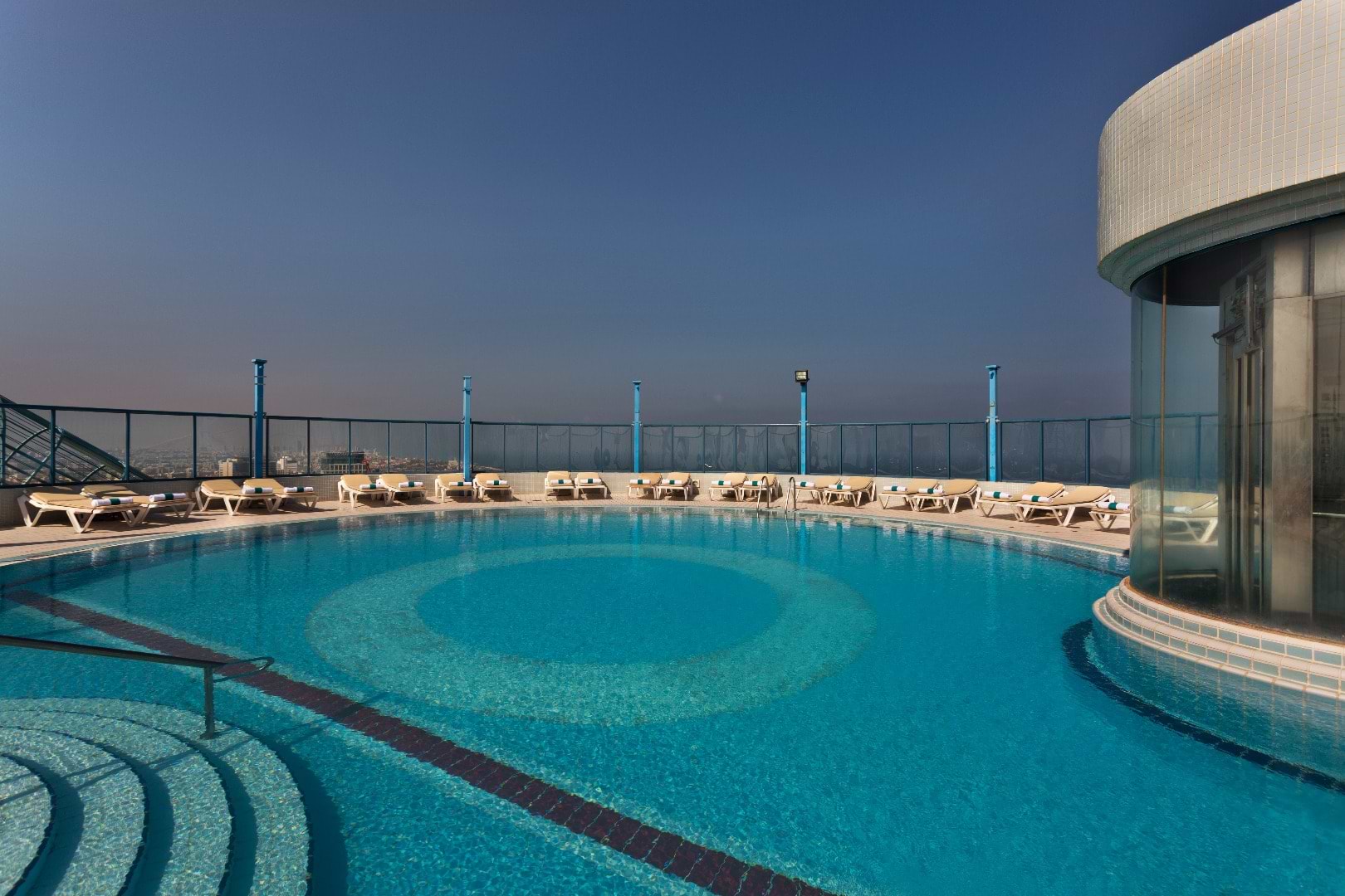 Sea Tower Hotel Tel Aviv