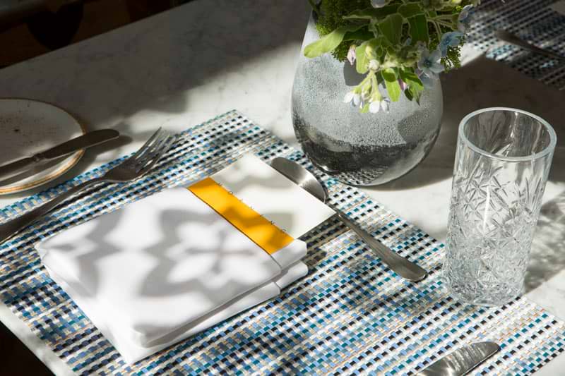 שולחן ערוך במסעדה אוריינט ירושלים