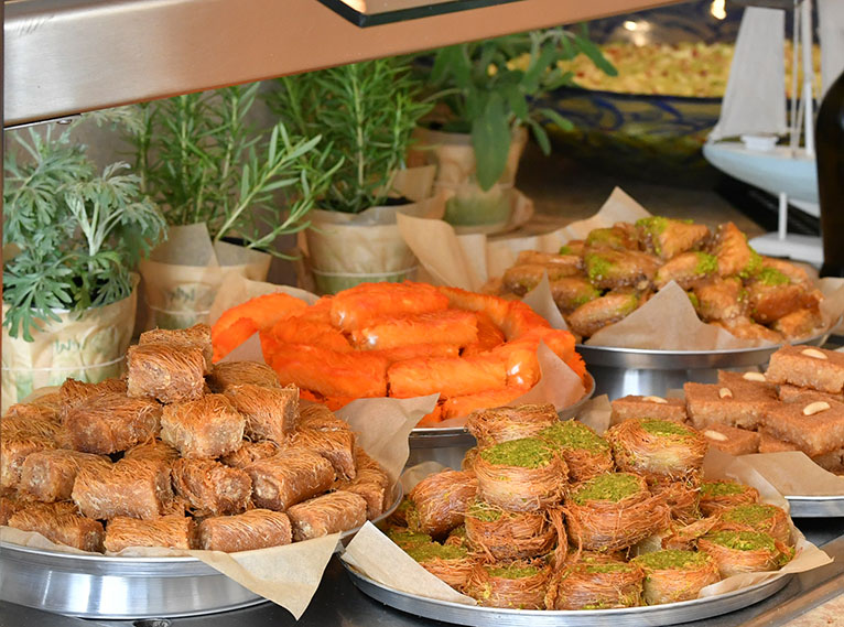 Eat at Our Restaurants for FREE - Isrotel Sport Club