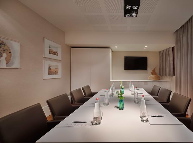 Бизнес лаунж