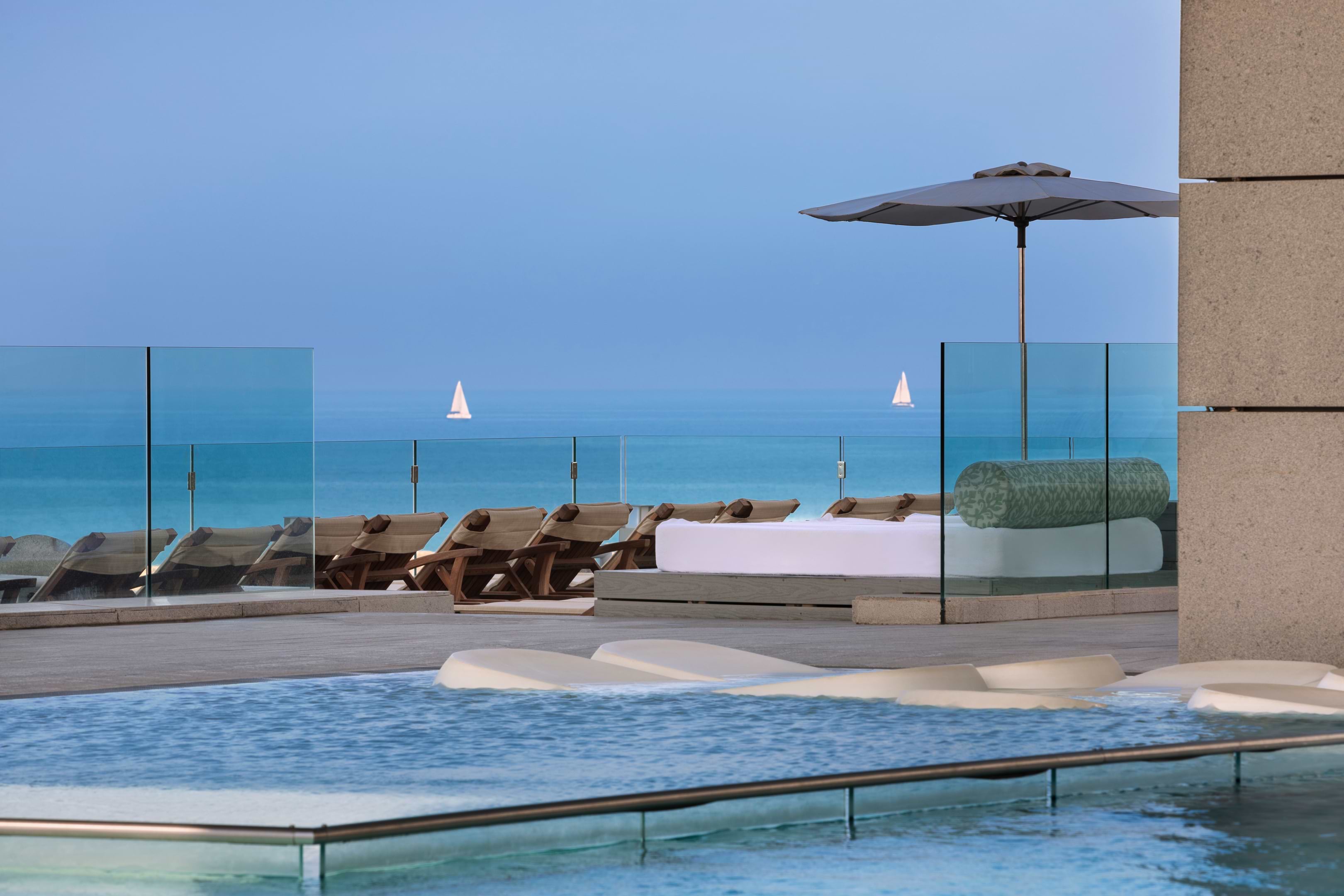 Royal Beach Tel Aviv Hotel