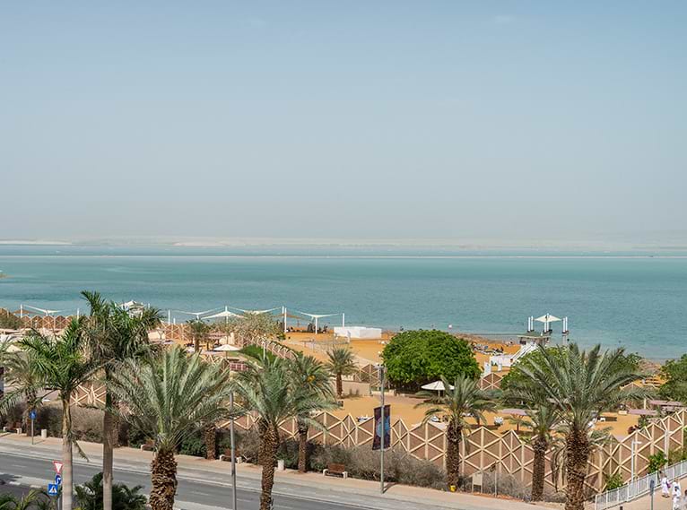 חדר ג'וניור משפחה FAR נוף מהחדר