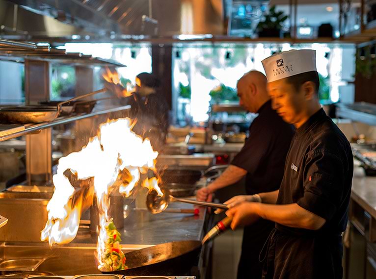 המלך שלמה אילת