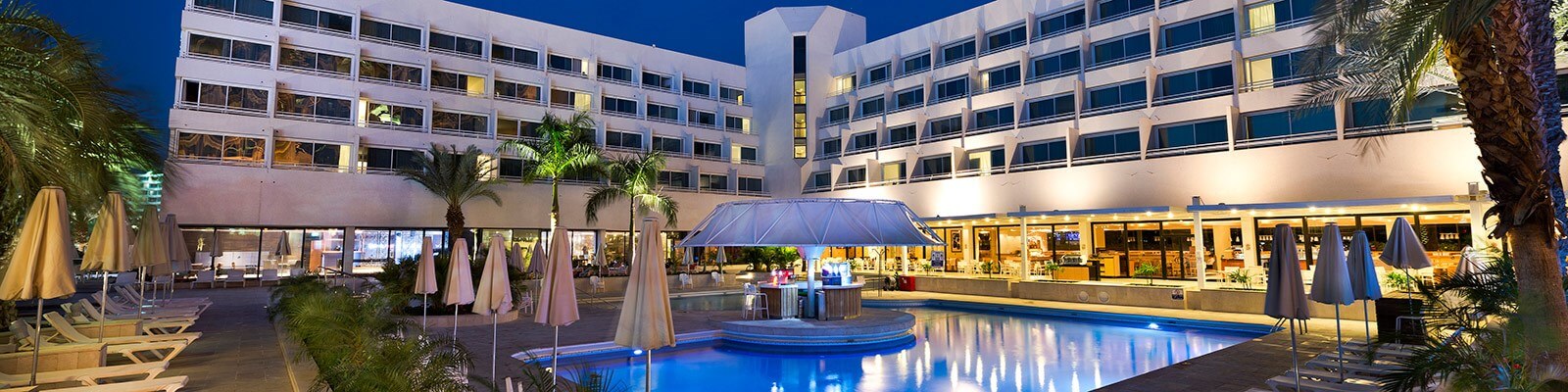 Pool Bar