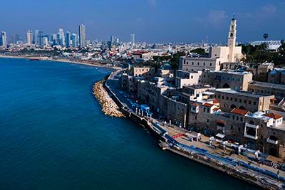 תמונה במוזיאון במלון פורט תל אביב