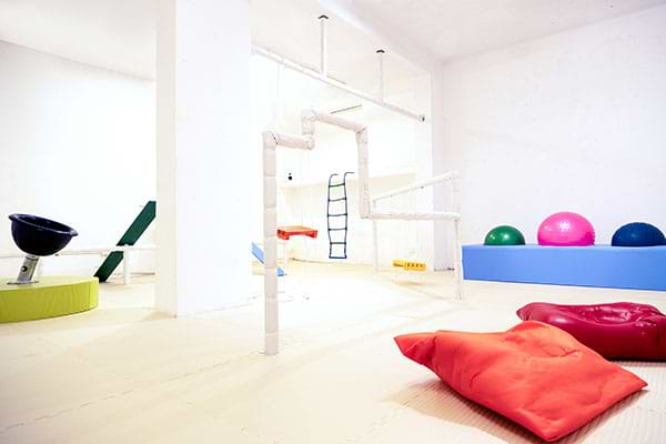 המעבדה לאמנות בחסות ישרוטל