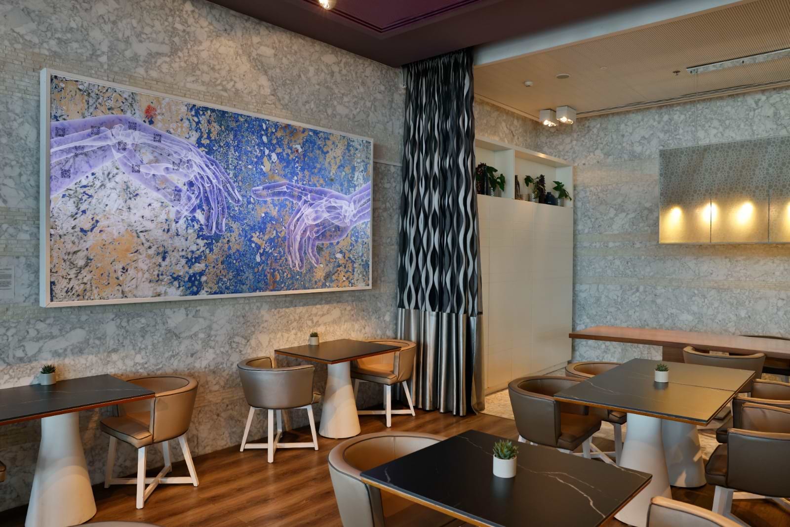 אמנות ברויאל ביץ' תל אביב