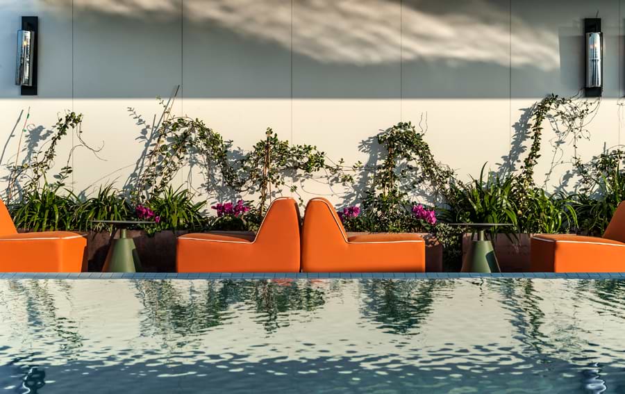 Publica Isrotel Pool Bar