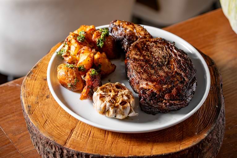 ראנץ' האוס - מצפה הימים