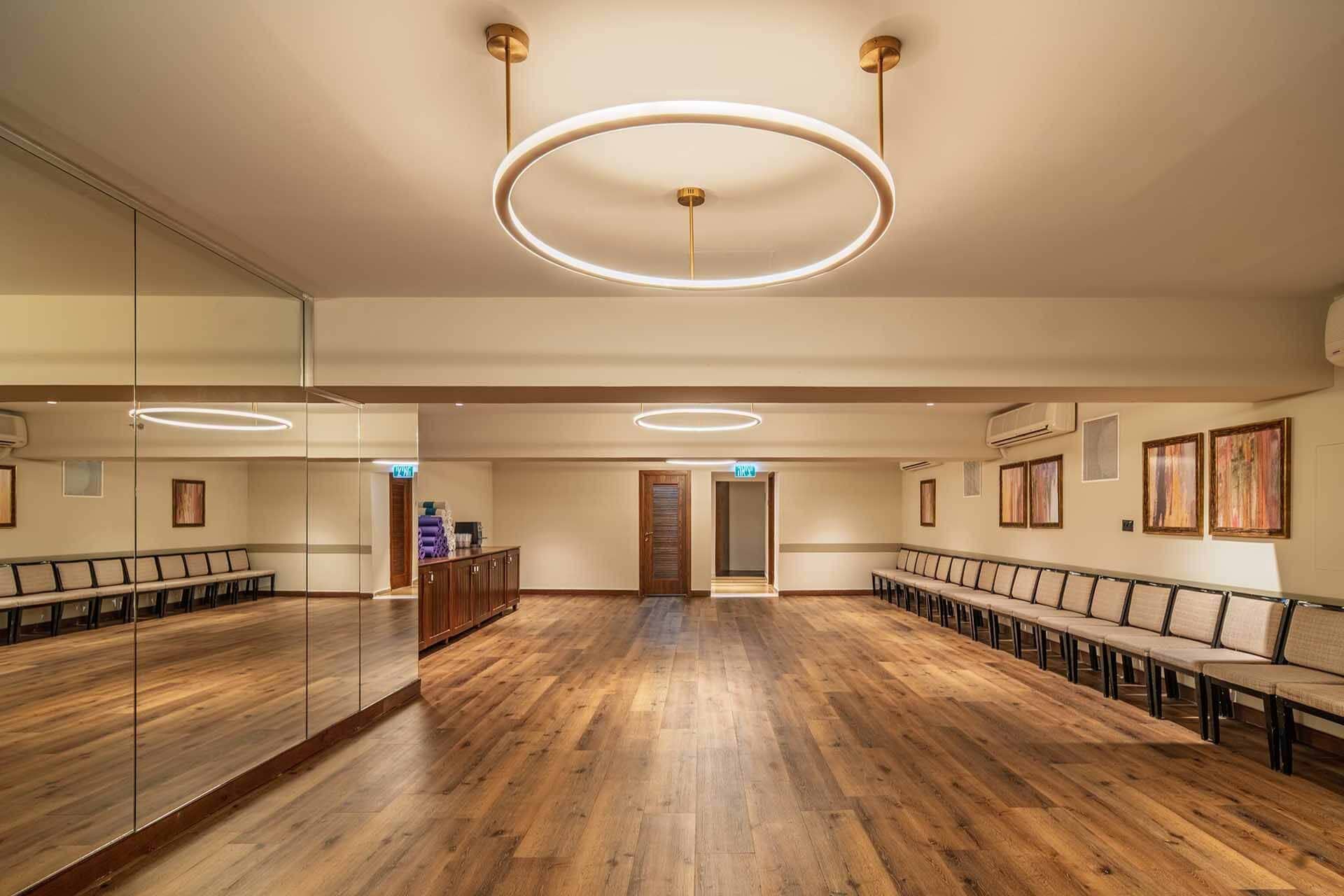 אולמות כנסים ואירועים