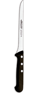 Arcos presenta la nueva serie de cuchillos de mesa Flysch - Menaje de Mesa  y Cocina