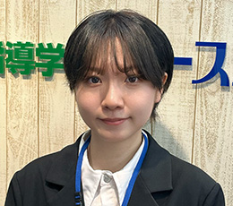 強 先生