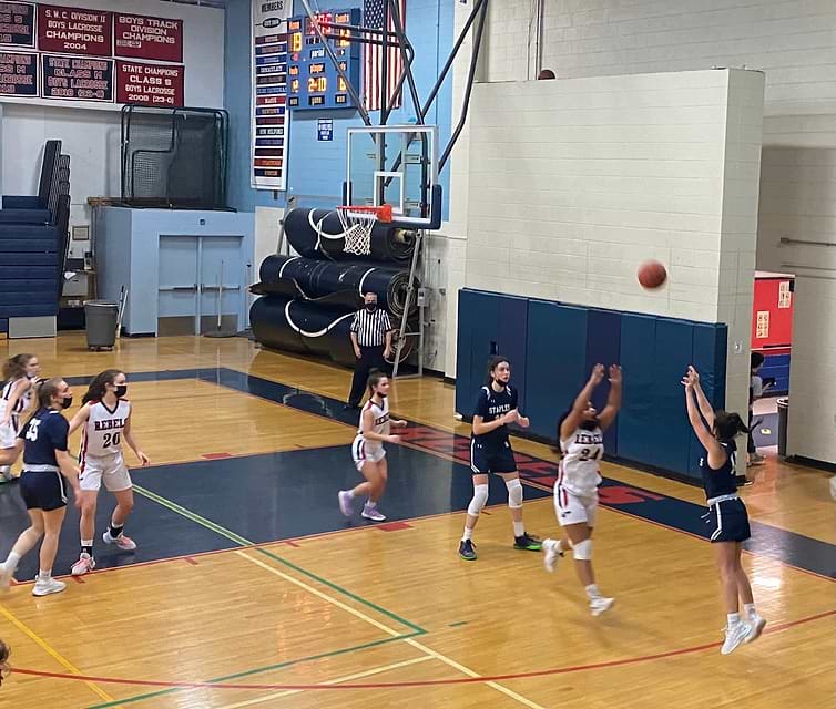 Wreckers Fall to New Fairfield, 48 – 36