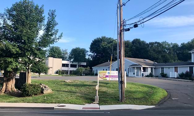 Connecticut Children’s gets its roadside sign … finally