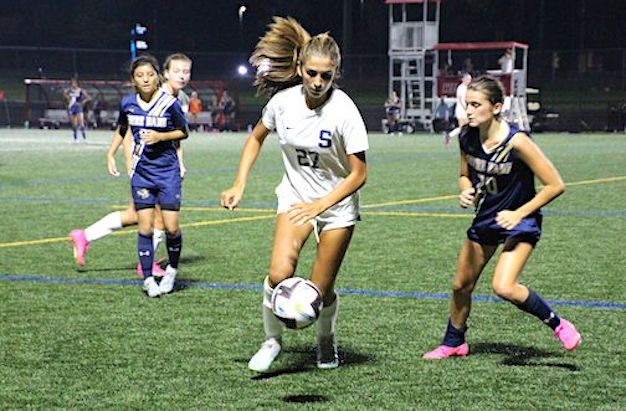 No surrender: Wreckers girls soccer blanks four opponents in a row
