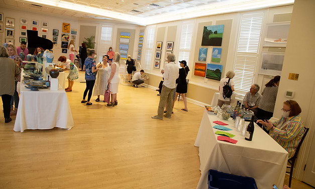 WWC Hosts Annual Art Show Fundraiser