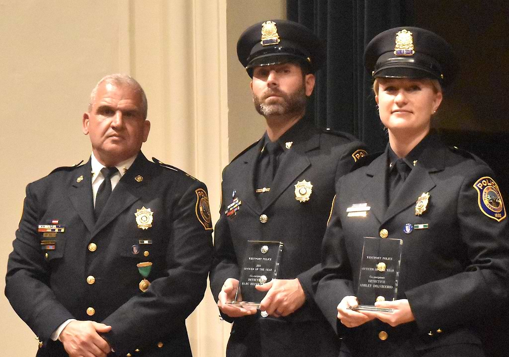 Police detectives share honor as ‘Officers of the Year’ | Westport Journal