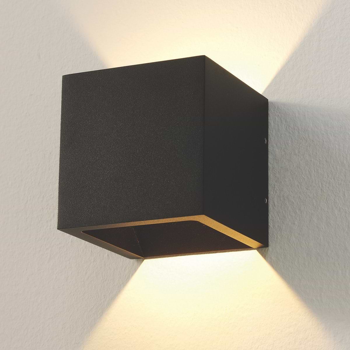 links Vooruitgang Gelukkig Badkamer wandlamp zwart "Cube" 10x10x10cm LED, ART DELIGHT - WLCUBEZW -  Webo Verlichting