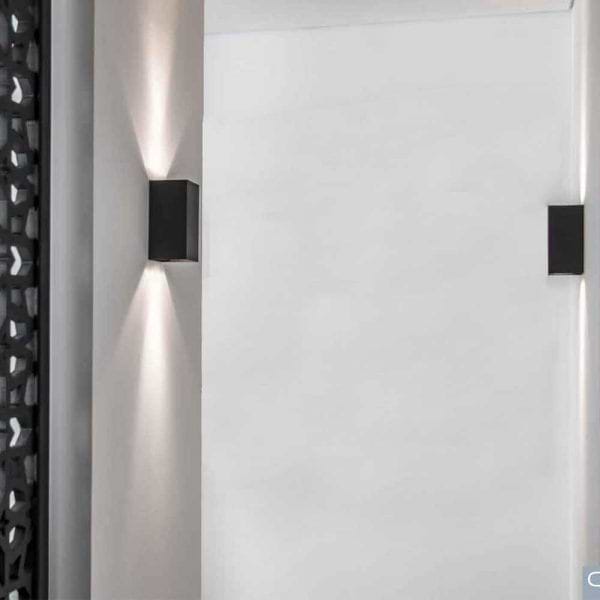 Buiten wandlamp - badkamer wandlamp - up&down verlichting - zwart "Vegas" 8x8x25cm IP65 dimbaar LED 2x4W 2700K 2x360lm - ART DELIGHT - WL VEGAS250 ZW