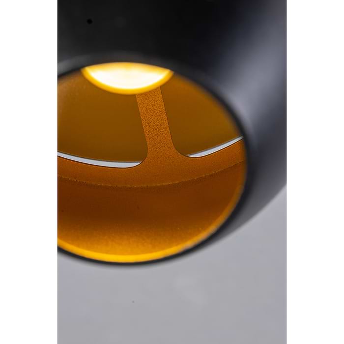 vloerlampen en een plafondlamp. Zoek op onze website op 'Claire'.