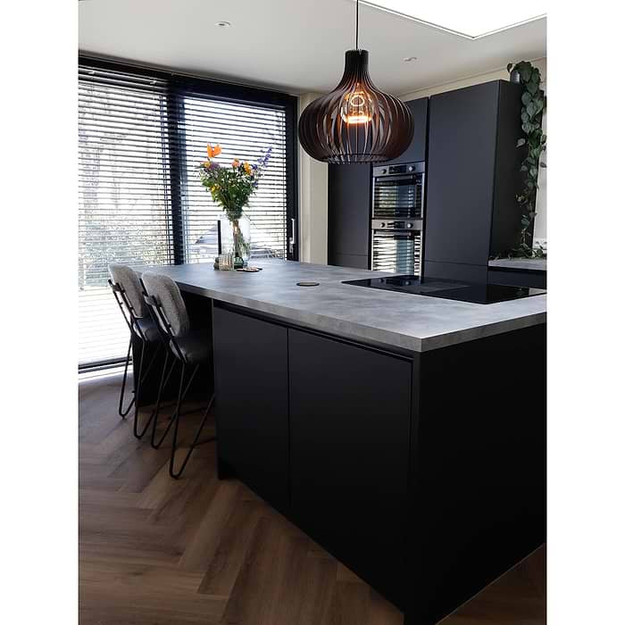 Zwart hout