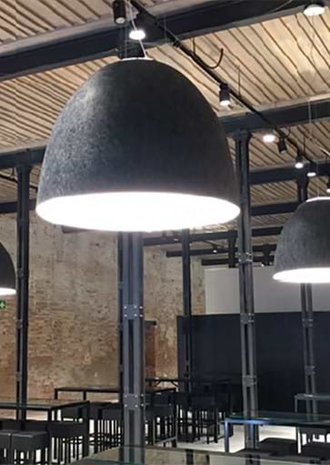 Artimide Projectverlichting voor bedrijven, kantoren, winkels, schepen, horeca gelegenheden, vergaderzalen, ontvangstruimtes, praktijkruimtes en meer. Moderne lampen, klassiek verlichting, design lampen, exclusieve verlichtingsarmaturen, basis verlichting voor woonkamer, keuken, badkamer, slaapkamer en hal. Buitenverlichting etc. Bij Webo Verlichting in Beuningen bij Nijmegen, vindt u duizenden lampen. Alle smaken en stijlen zijn vertegenwoordigd. Webo vertegenwoordigt in Nederland meer dan 60 verlichtingsmerken, lampen merken en lampen ontwerpers. In de grootste verlichtingsshowroom van Nederland helpen verlichtingsexperts u graag. U kunt een klein gedeelte van onze lampen online kopen in onze verichtingswebshop. Bezoek onze verlichtingszaak.