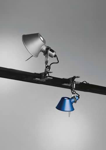 Artimide railverlichting met klemspots in verschillende kleuren. Projectverlichting voor bedrijven, kantoren, winkels, schepen, horeca gelegenheden, vergaderzalen, ontvangstruimtes, praktijkruimtes en meer. Moderne lampen, klassiek verlichting, design lampen, exclusieve verlichtingsarmaturen, basis verlichting voor woonkamer, keuken, badkamer, slaapkamer en hal. Buitenverlichting etc. Bij Webo Verlichting in Beuningen bij Nijmegen, vindt u duizenden lampen. Alle smaken en stijlen zijn vertegenwoordigd. Webo vertegenwoordigt in Nederland meer dan 60 verlichtingsmerken, lampen merken en lampen ontwerpers. In de grootste verlichtingsshowroom van Nederland helpen verlichtingsexperts u graag. U kunt een klein gedeelte van onze lampen online kopen in onze verichtingswebshop. Bezoek onze verlichtingszaak.