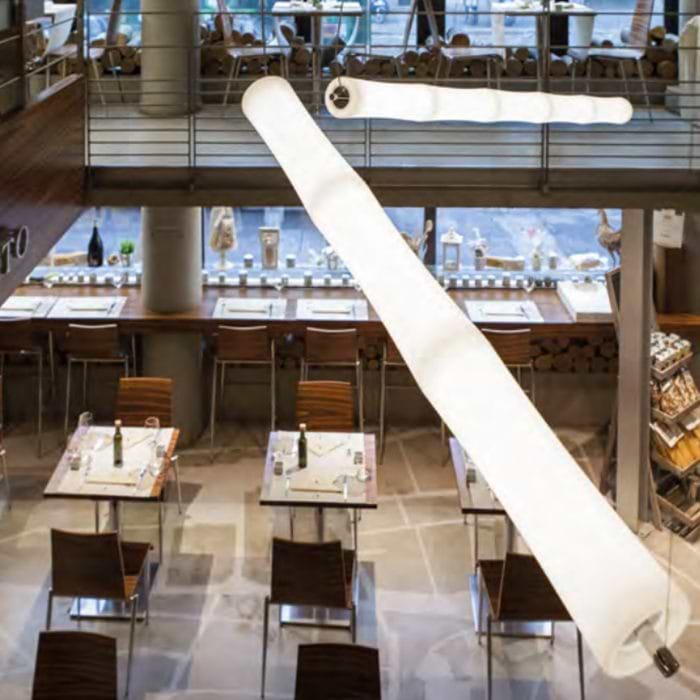 Projectverlichting. Verlichtingsarmaturen en lampen voor kantoren, schepen, winkels, horeca, musea, etc. Webo adviseert al meer dan 60 jaar architecten, bedrijven en instellingen bij de inrichting van zakelijke ruimtes.