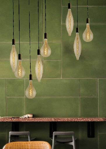 Hanglamp met lampenperen, lichtbronnen LED warm. Projectverlichting. Exclusieve design projectverlichting van Masterlight. Masterlight verlichting vindt u bij Webo Verlichting in Nijmegen bij Beuningen. Dealer van alle Masterlight lampen. Koop online of bezoek de grootste verlichtingsshowroom van Nederland voor lampen inspiratie, verlichtingsadvies of een lichtplan.