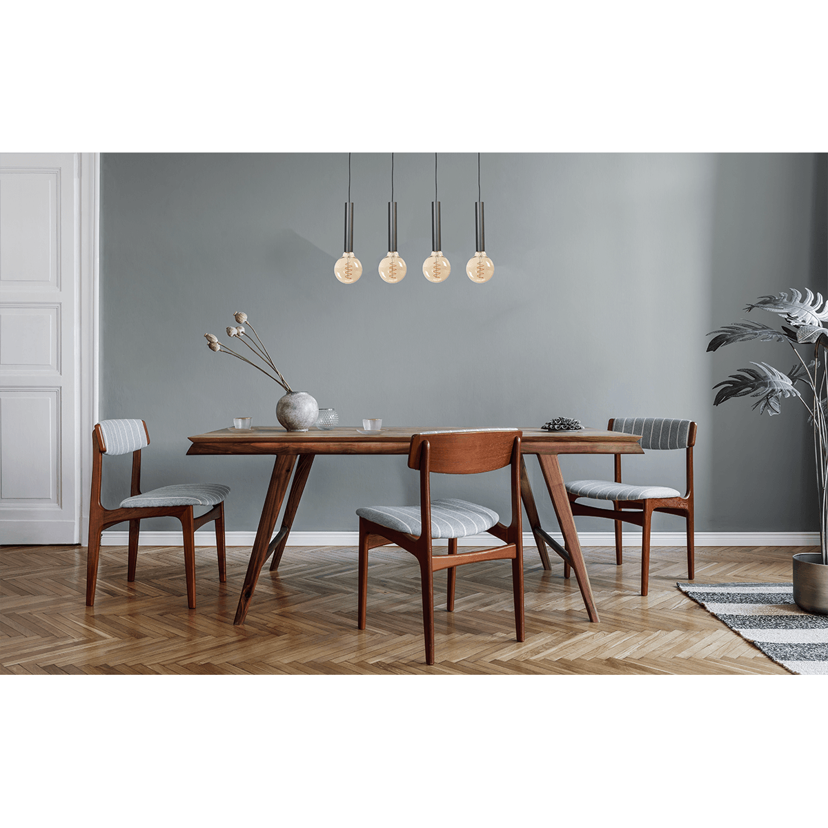 Hanglamp Tomasso 4-lichts mat zwart - plafondplaat zwarte 100x8cm - zwarte stoffen kabel 150cm - MASTERLIGHT