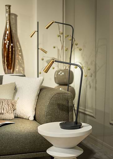 05-TL3380-3004: Moderne tafellamp met spot zwart/goud. 05-TL3380-3004. Geïntegreerd LED. Serie Barry – ETH 05-VL8380-3004: Moderne vloerlamp met spot zwart/goud. 05-VL8380-3004. Geïntegreerd LED. Serie Barry – ETH Verkrijgbaar bij Webo Verlichting in Beuningen bij Nijmegen. De grootste lampenwinkel van Nederland. Bezoek onze showroom of shop online in onze lampenwebshop.