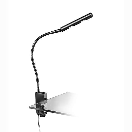 Moderne klem leeslamp, 11.36.07, van de Duitse fabrikant Knapstein. Alle lampen van Knapstein zijn van zeer degelijke kwaliteit. Voor meer opties uit de serie: MARA, kunt u de zoekfunctie gebruiken op onze site. Dan ziet u welke andere opties er binnen de serie zijn. Kleur: zwart. Aantal lichtpunten: 2. Lichtbron: inclusief. Breedte in mm: 47. Lengte/diepte in mm: 520. Met schakelaar. Klembereik ca. 40 mm.