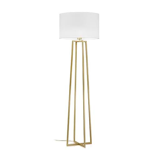 Moderne vloerlamp, 41.976.03-10*, van de Duitse fabrikant Knapstein. Met voetdimmer. Alle lampen van Knapstein zijn van zeer degelijke kwaliteit. Voor meer opties uit de serie: GITA, kunt u de zoekfunctie gebruiken op onze site. Dan ziet u welke andere opties er binnen de serie zijn. Kleur: messing mat. Lampenkap Chintz wit. Aantal lichtpunten: 1. Lichtbron: exclusief. Breedte in mm: 500. Lengte/diepte in mm: 500.