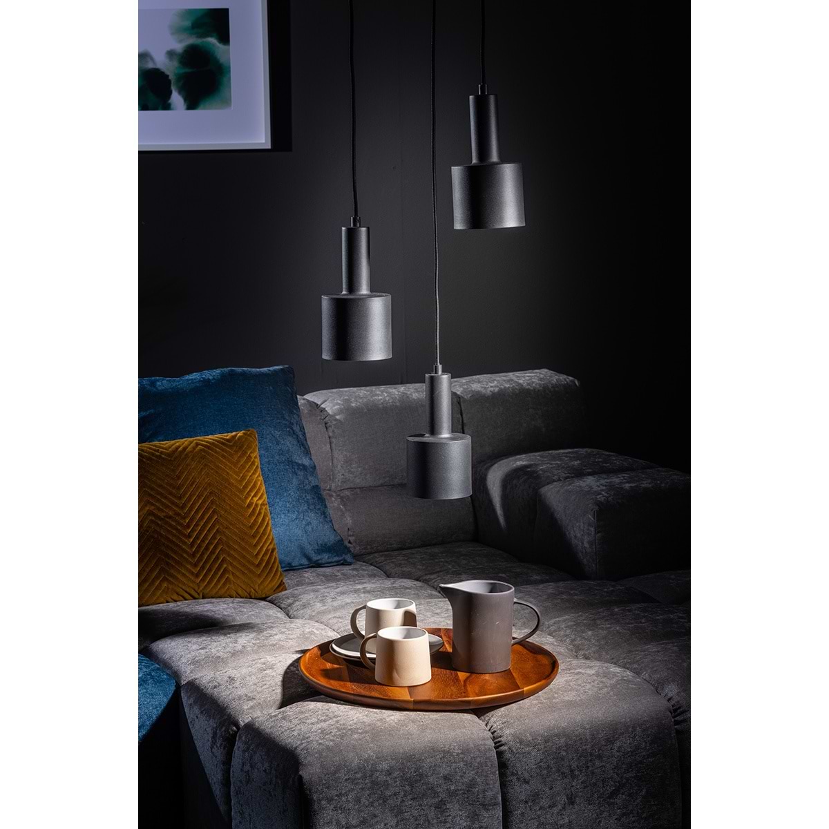 05-HL4392-30. Moderne zwarte hanglamp, drie lichts, drie zwarte kappen, Sledge, ETH, 05-HL4392-30. Expo Trading Holland, Webo Verlichting Showroom lampen online, lampen inspiratie Beuningen bij Nijmegen. Design mat zwarte hanglamp, drie kappen, drie lichts. Sfeervolle verlichting. Webo Verlichting showroom lampen online Beuningen bij Nijmegen. Lampen webshop.