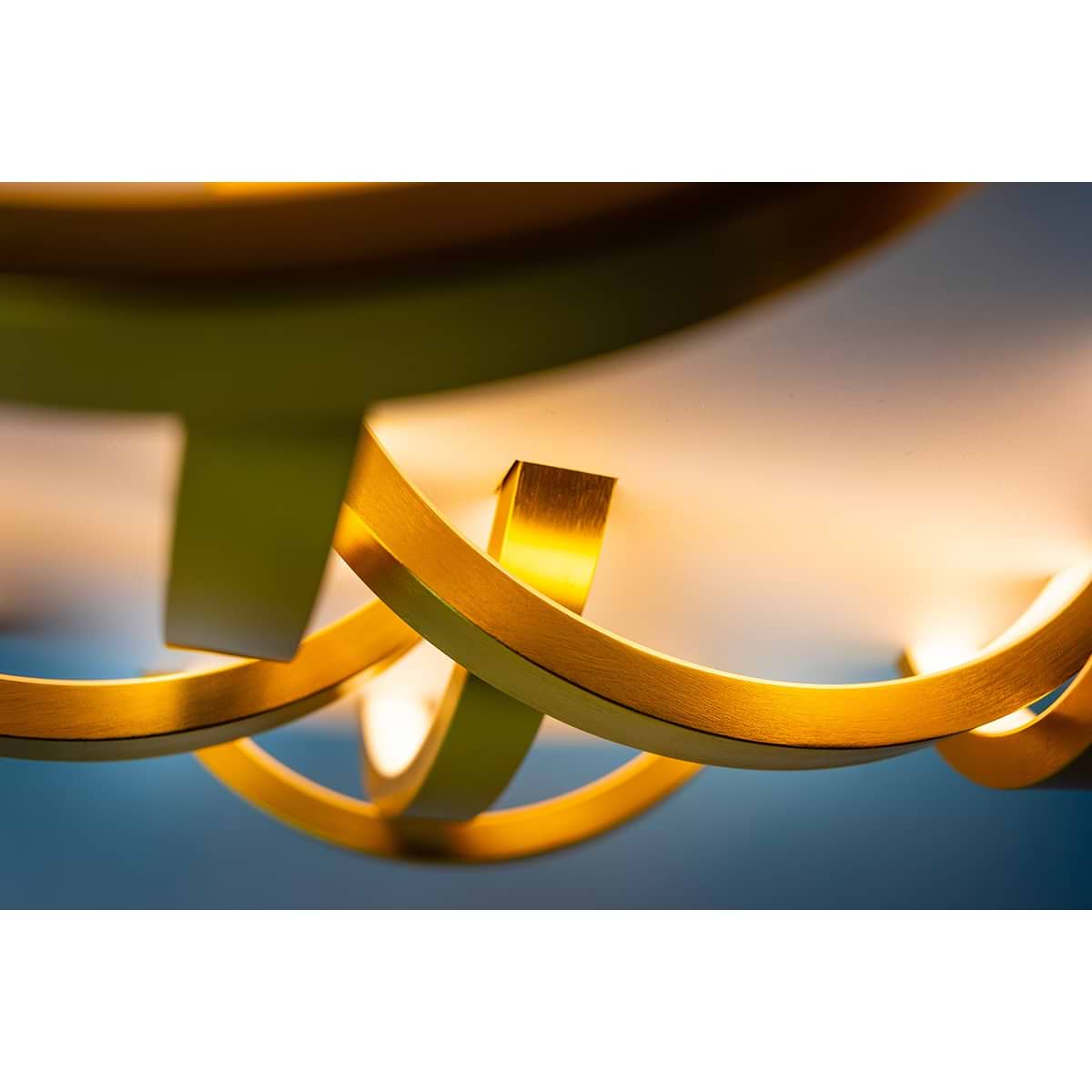 Bijzondere plafondlamp, exclusieve plafonnier. Plafondlamp LED, goud. ETH 05-PL2142-31, Expo Trading Holland, Webo Verlichting Showroom lampen online, lampen inspiratie Beuningen bij Nijmegen.