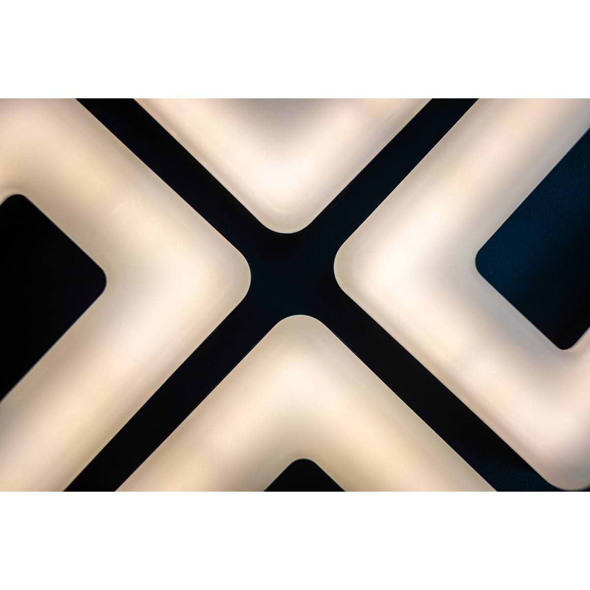 05-PL2144-30. Bijzondere LED plafondlamp, exclusieve plafonnier wit. Plafondlamp LED, ETH 05-PL2144-30, Expo Trading Holland, Webo Verlichting Showroom lampen online, lampen inspiratie Beuningen bij Nijmegen.