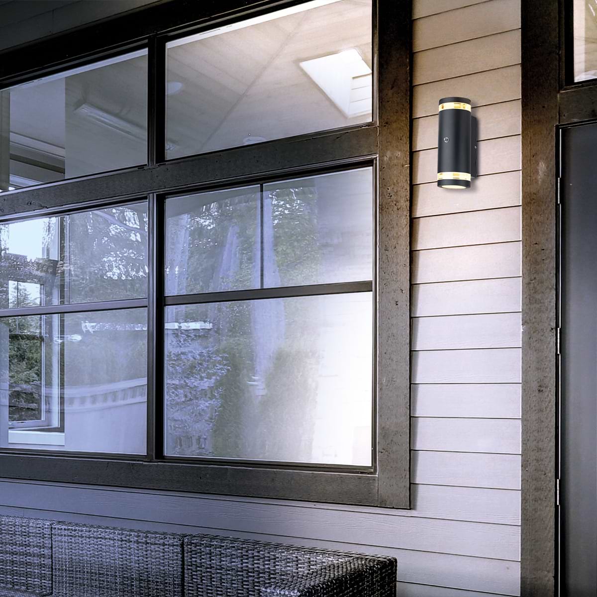 Buitenlamp -  wandlamp voor buiten -  IP44 -  2-lichts LED 4w 2700K sensor -  zwart en helder wit -  Steinhauer