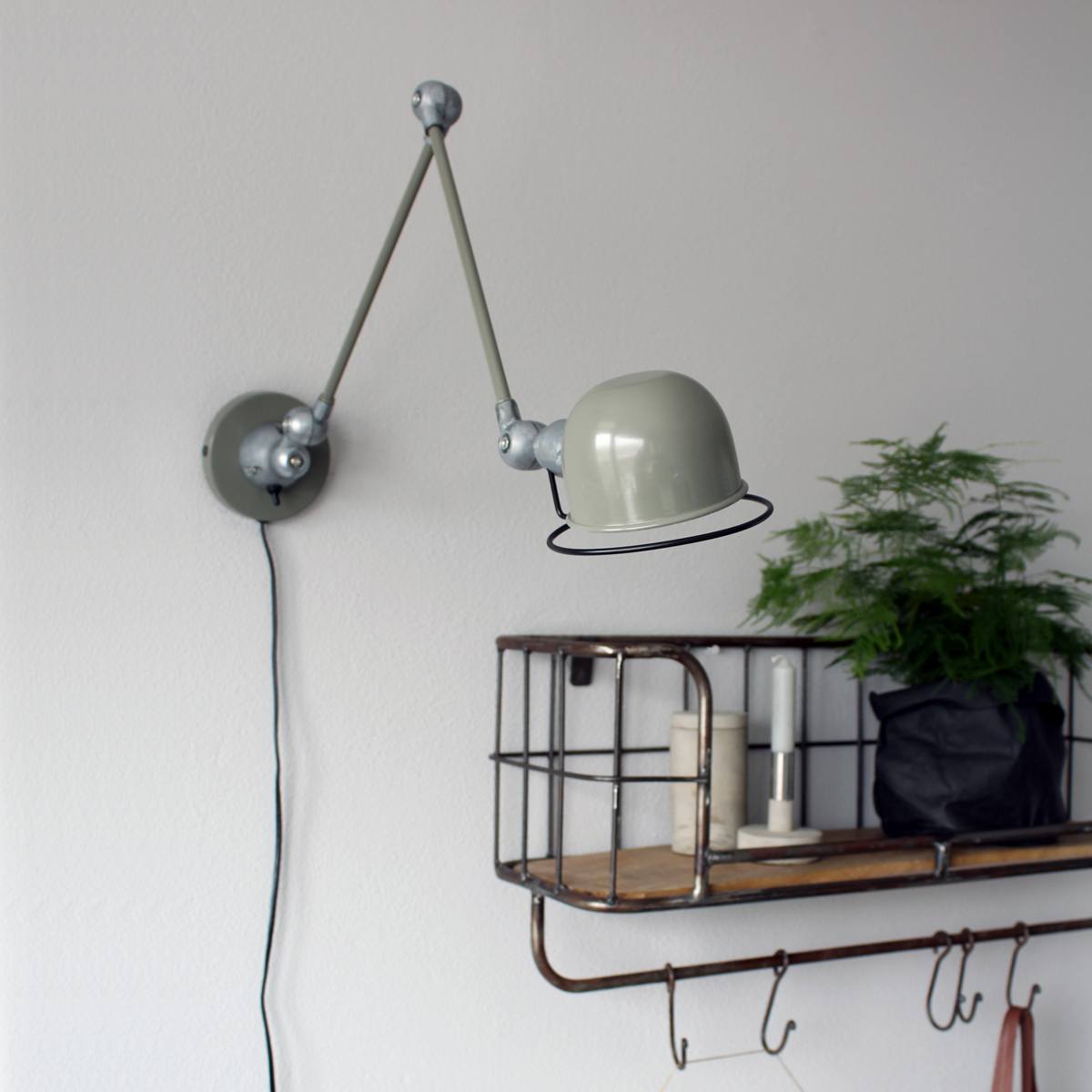 Wandlamp 1-lichts reflector - groen en aliminium - industrieel - Davin - Mexlite