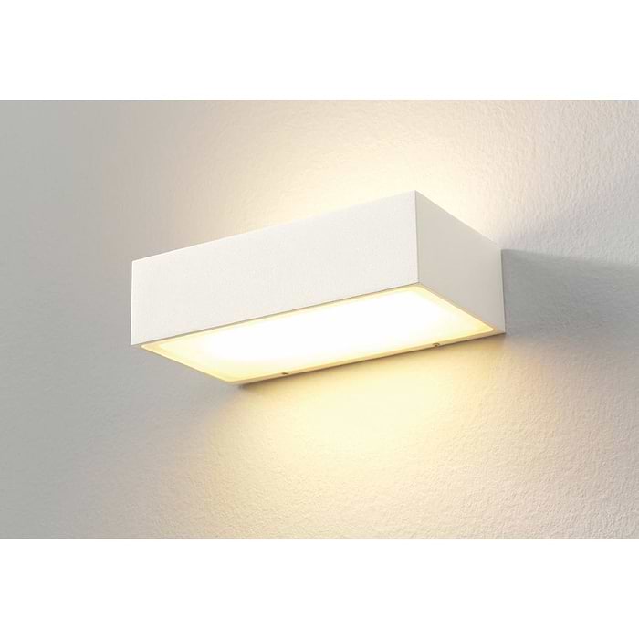 Buiten wandlamp of badkamer wandlamp - IP54 - wandlamp wit "Eindhoven" LED - ART DELIGHT. Dimbare LED buiten wandlamp of voor op de badkamer. De lamp is voorzien van twee geïntegreerde LED lichtbronnen en schijnt het licht naar boven en naar beneden langs de muur. De afmeting is lxbxh: 18 -2x10x5 cm. Het materiaal is aluminium en glas.  - WL EINDH150 WI LED
