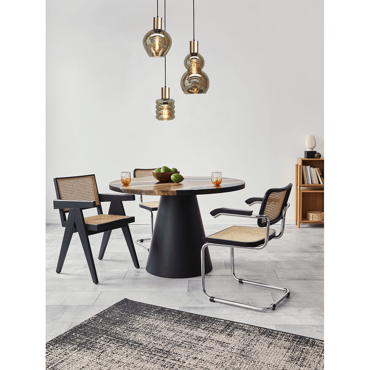 Hanglamp Bounty 3-lichts mat zwart/mat goud Ø35cm - 3x E27 hanger mat zwart 150cm - 1x glas smoke 62260-05-2 - 1x glas smoke 62260-05-3  - 1x glas smoke 62260-05-7 - MASTERLIGHT