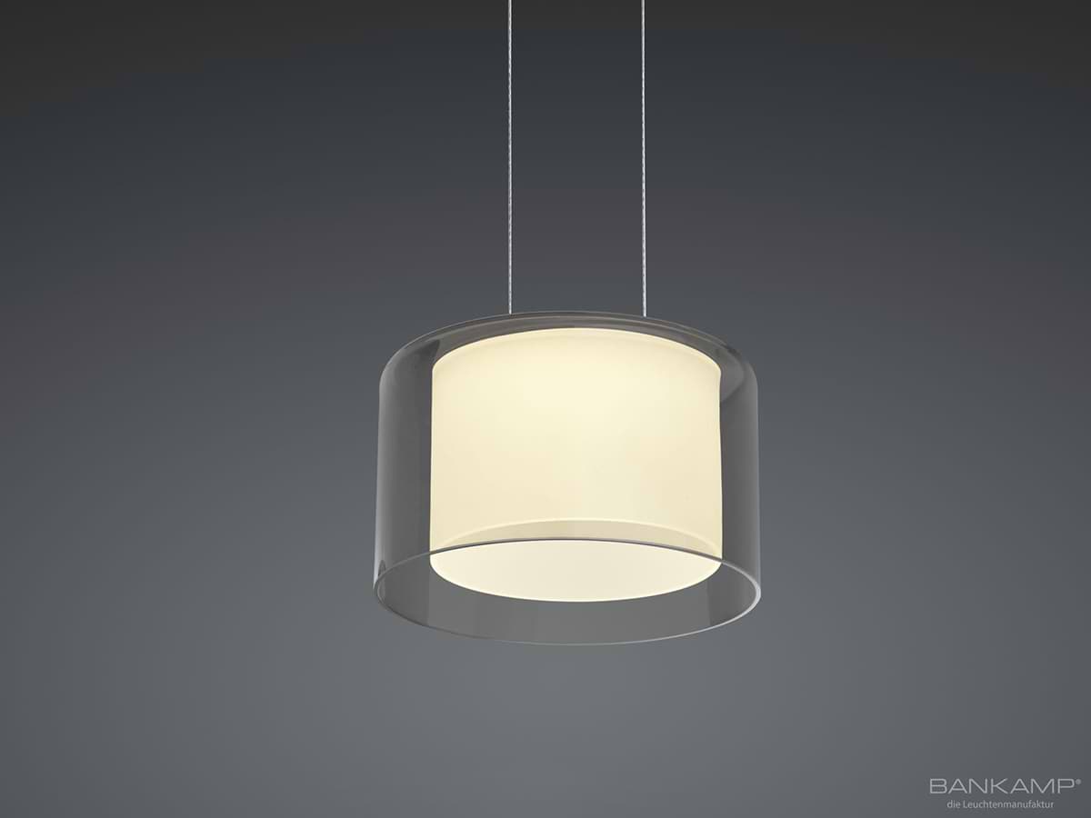 Hanglamp Grand Smoke, 3-lichts. hoogte 50 tot 180 cm (verstelbaar), LED ca. 66 W, dim to warm, vetical dim, BANKAMP. Een zeer exclusieve en geavanceerde hanglamp. Een high-end product van Bankamp.
