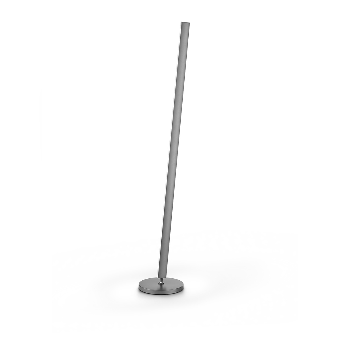 Moderne vloerlamp, 41.982.05, van de Duitse fabrikant Knapstein. Direct en indirect licht. Twee gebarenbedieningen voor het aan- en uitschakelen van de lamp en het traploos dimmen. De lichtkleur kan apart van elkaar ingesteld worden. Draai- en kiepbaar. Alle lampen van Knapstein zijn van zeer degelijke kwaliteit. Voor meer opties uit de serie: NORA, kunt u de zoekfunctie gebruiken op onze site. Dan ziet u welke andere opties er binnen de serie zijn. Kleur: nikkel mat. Aantal lichtpunten: 1. Lichtbron: inclusief. Breedte in mm: 265. Lengte/diepte in mm: 265.