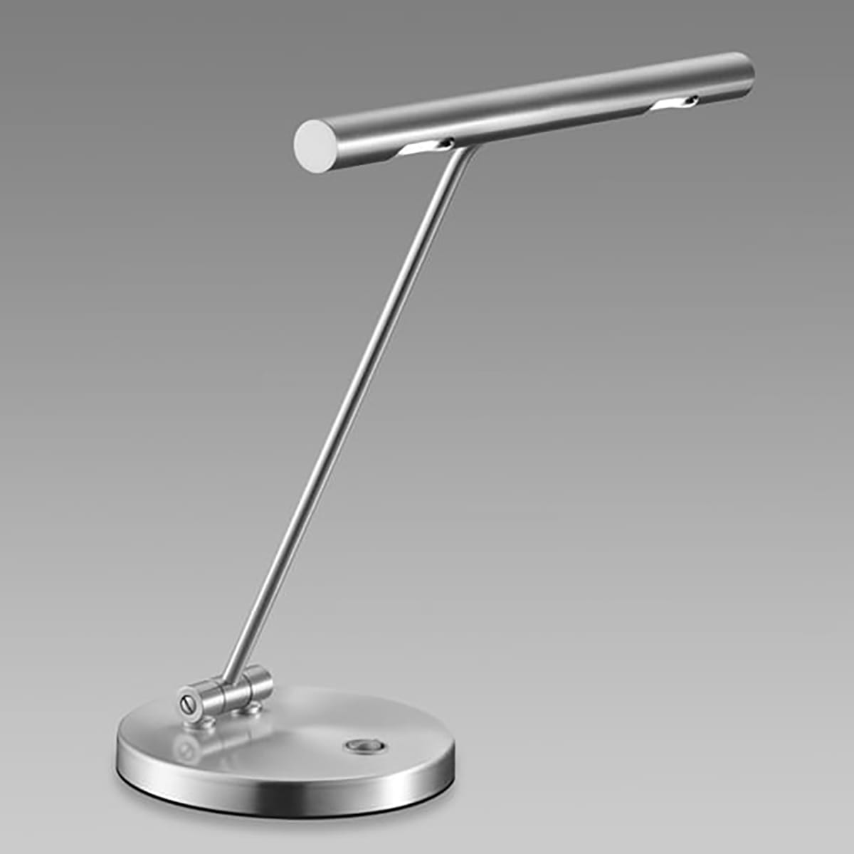 Bureaulamp, leeslamp, 61.612.05, van de Duitse fabrikant Knapstein. Met aan- / uitschakelaar op de lampvoet. Verstelbaar. Alle lampen van Knapstein zijn van zeer degelijke kwaliteit. Voor meer opties uit de serie: JOLA, kunt u de zoekfunctie gebruiken op onze site. Dan ziet u welke andere opties er binnen de serie zijn. Kleur: nikkel mat. Aantal lichtpunten: 2. Lichtbron: inclusief. Breedte in mm: 300. Lengte/diepte in mm: 140.