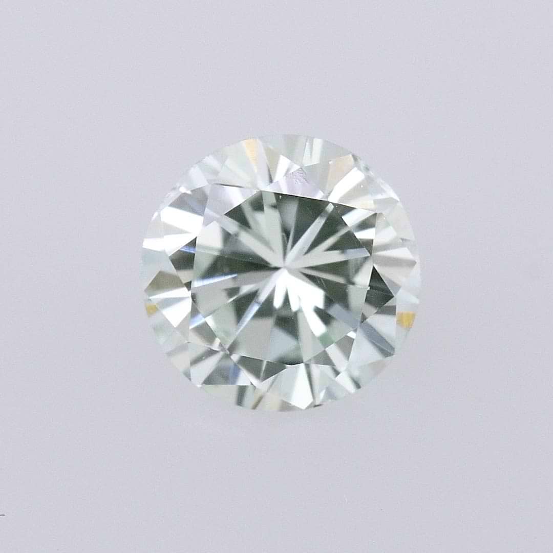 0.17 carat, Very Light Green Diamond, Round Shape, VS1 Clarity, GIA ...