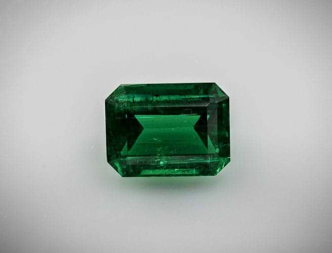 Emerald Pendants & Necklaces | Leibish